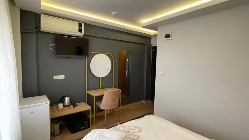 ORA BELLA HOTEL