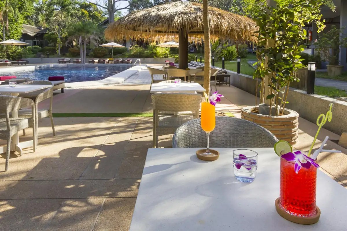LETS HYDE RESORT & VILLAS