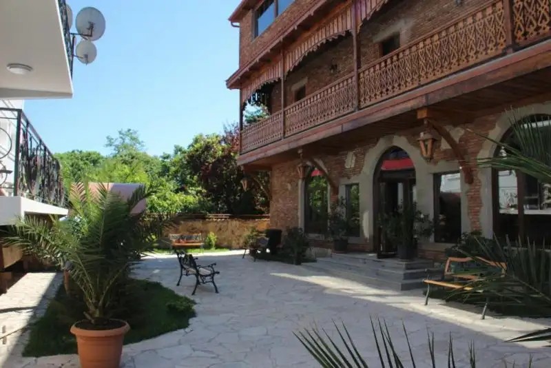 DAVIDS GUEST HOUSE