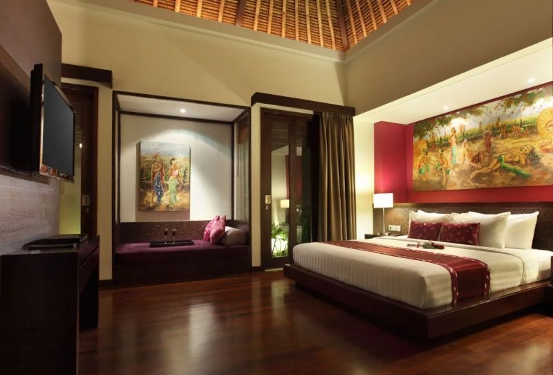 1 bedroom villa with pool