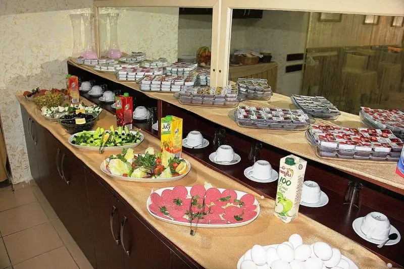 KESTREL PARK HOTEL