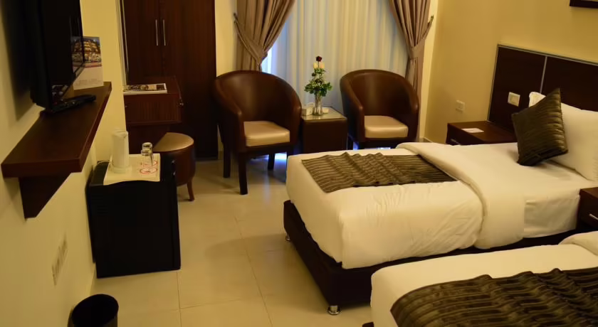 REAM HOTEL