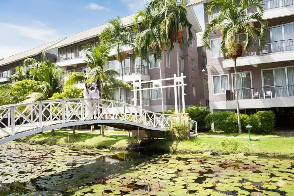 THE LEELA RESORT & SPA (EX. LEELAWADEE LAGOON)
