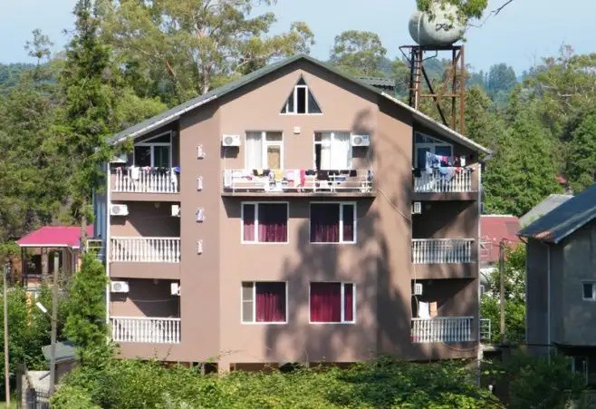 LIZI HOTEL