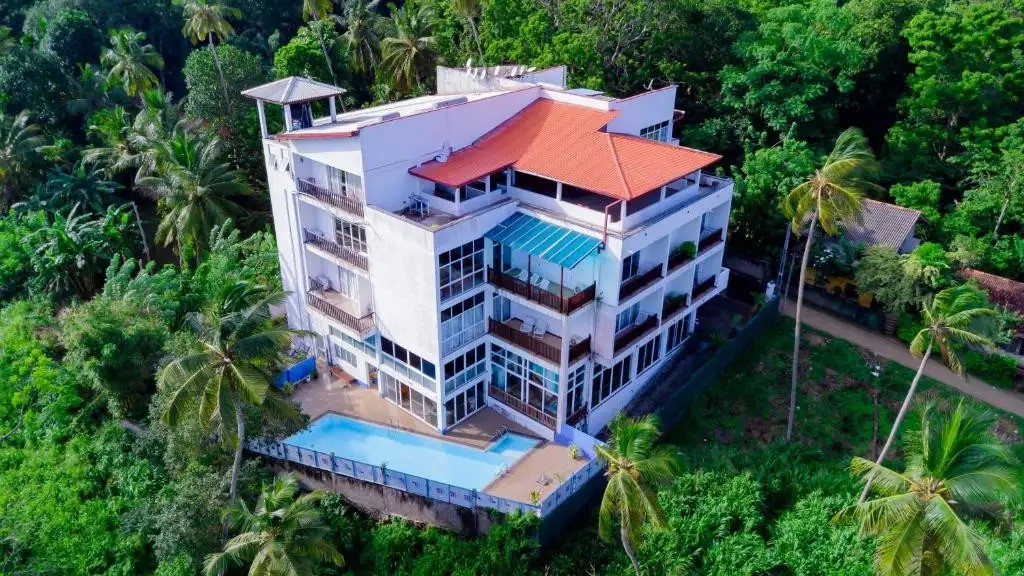 SOLE LUNA RESORT & SPA