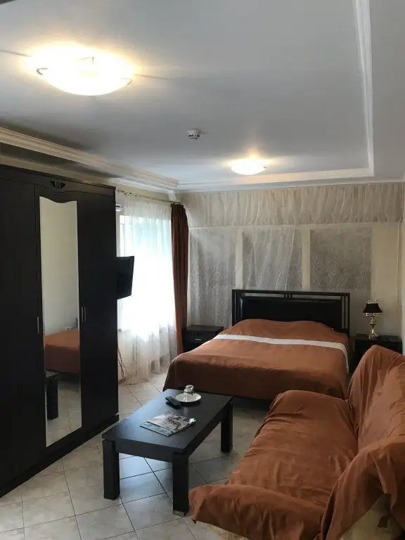 КОРОНА