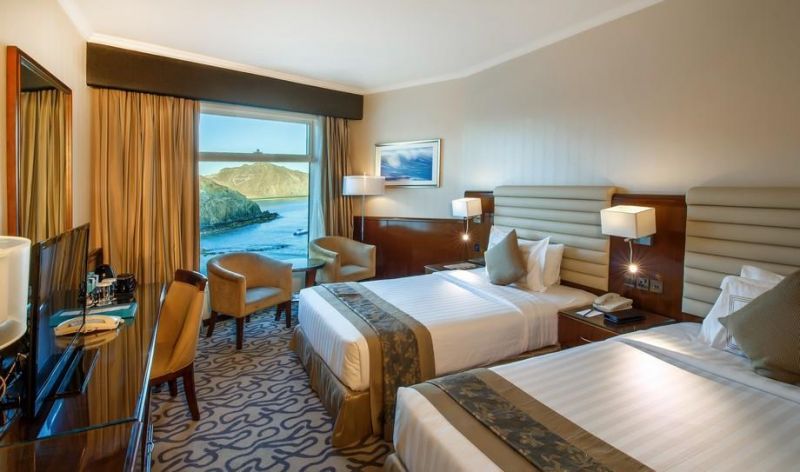 deluxe partial sea view