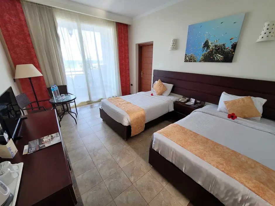 THE THREE CORNERS EQUINOX BEACH RESORT