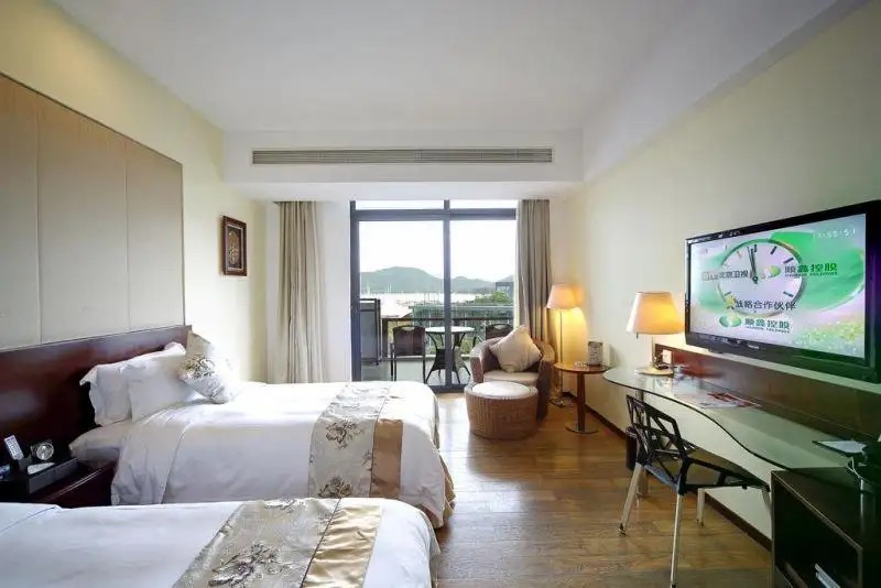 SERENITY COAST SANYA MARINA HOTEL