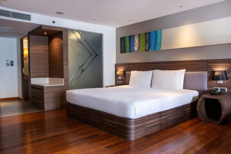 1 king 1 bunk premium (family fun junior suite)