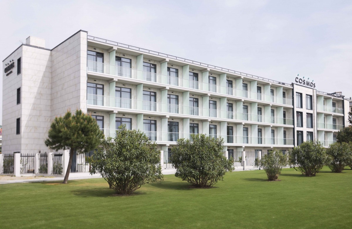 COSMOS ADLER HOTEL (КОСМОС АДЛЕР ОТЕЛЬ)