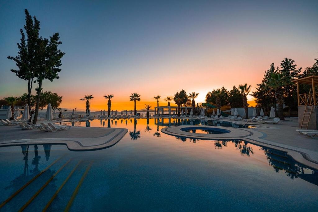 LABRANDA TMT BODRUM RESORT (EX. VERA MIRAMAR)