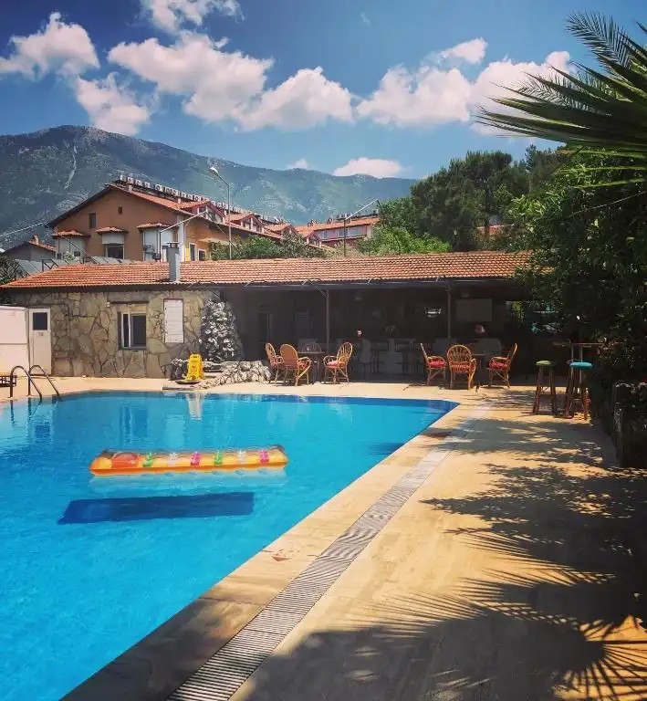 UNLU HOTEL