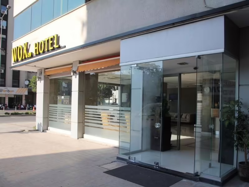 WOX EW HOTEL