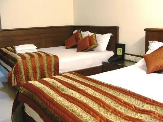 CHANCHAL DELUXE