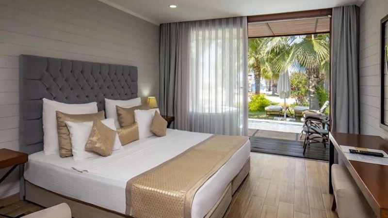 exclusive lodge