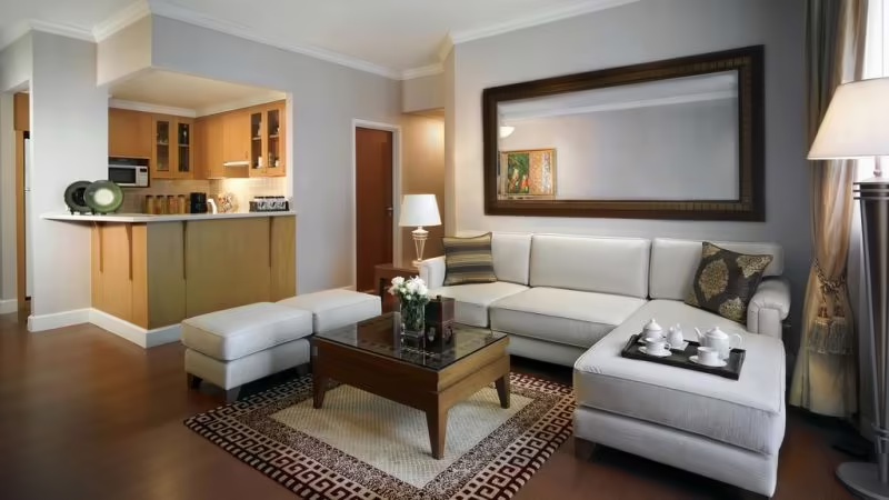 MAYFAIR BANGKOK MARRIOTT EXECUTIVE APART