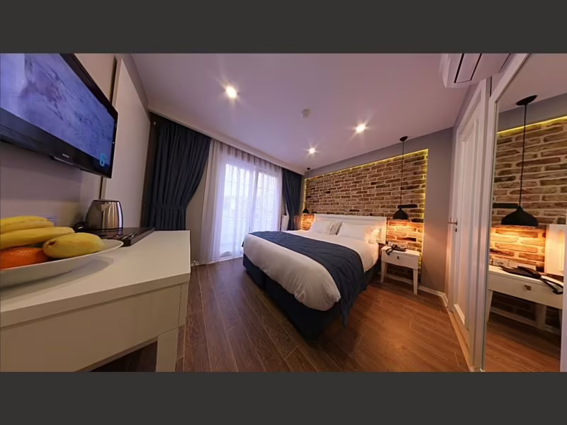 SANTA LUCIA HOTEL