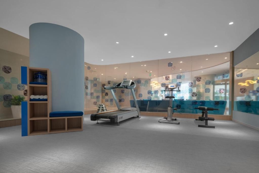 HOLIDAY INN EXPRESS JINQIAO CENTRAL