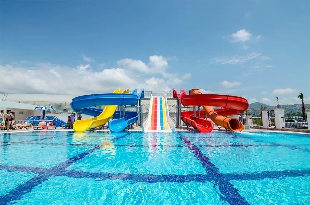 THE LUMOS DELUXE RESORT HOTEL & SPA