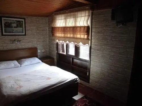 SULTAN PENSION