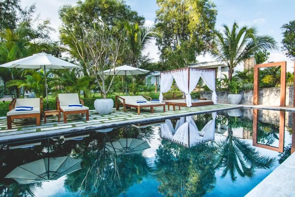 SAHAA BEACH RESORT