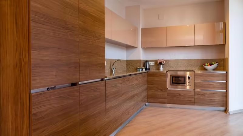 LADIES BEACH RESIDENCE FAMILY SUITES