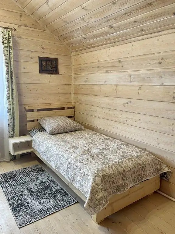 ШАЛЕ В ГОСТЕВОМ КОМПЛЕКСЕ NEHOTEL