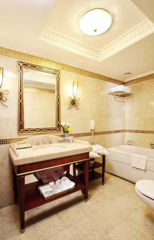 hippodrom suite