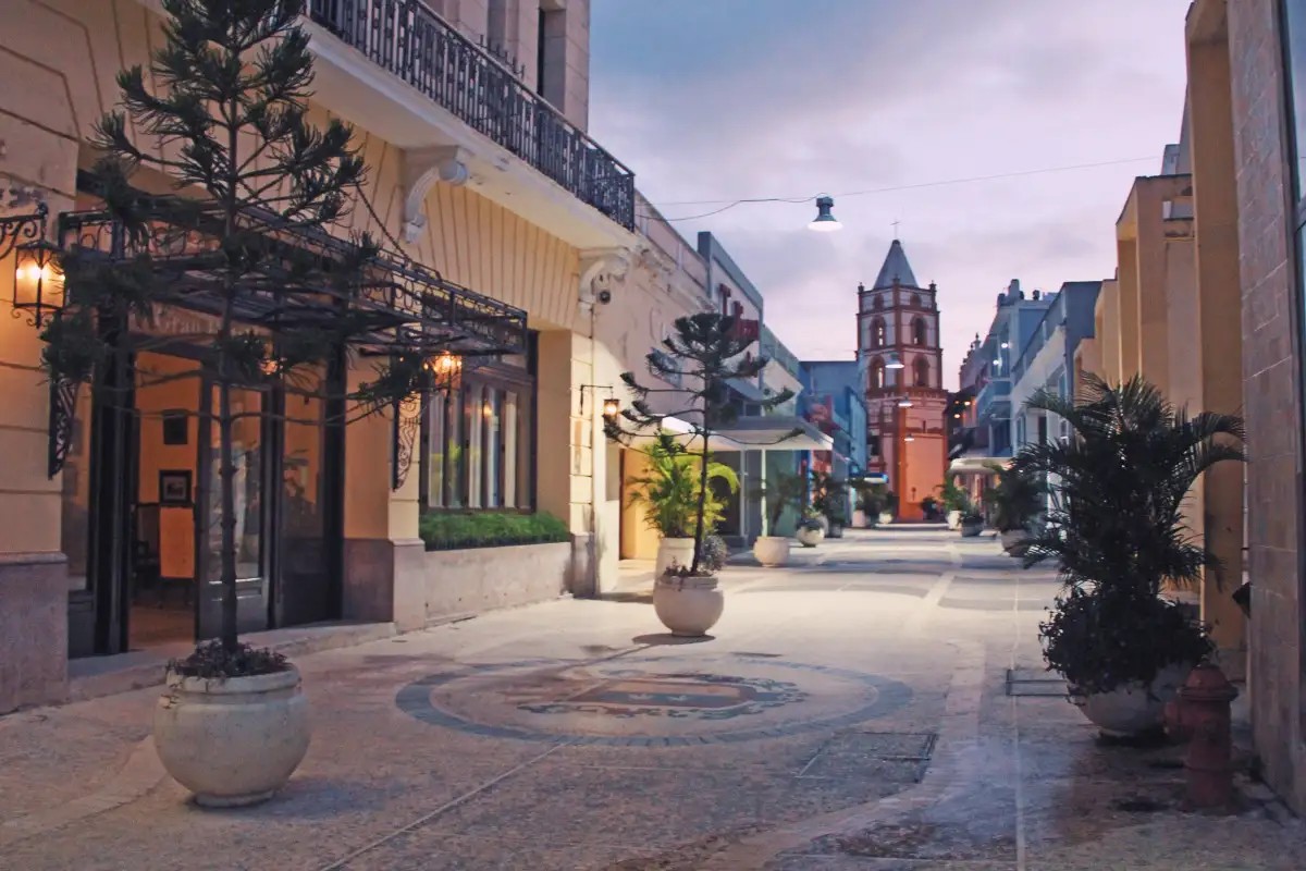 GRAND HOTEL MANAGED BY MELIA HOTELS INTERNATIONAL (EX. ISLAZUL GRAN HOTEL)