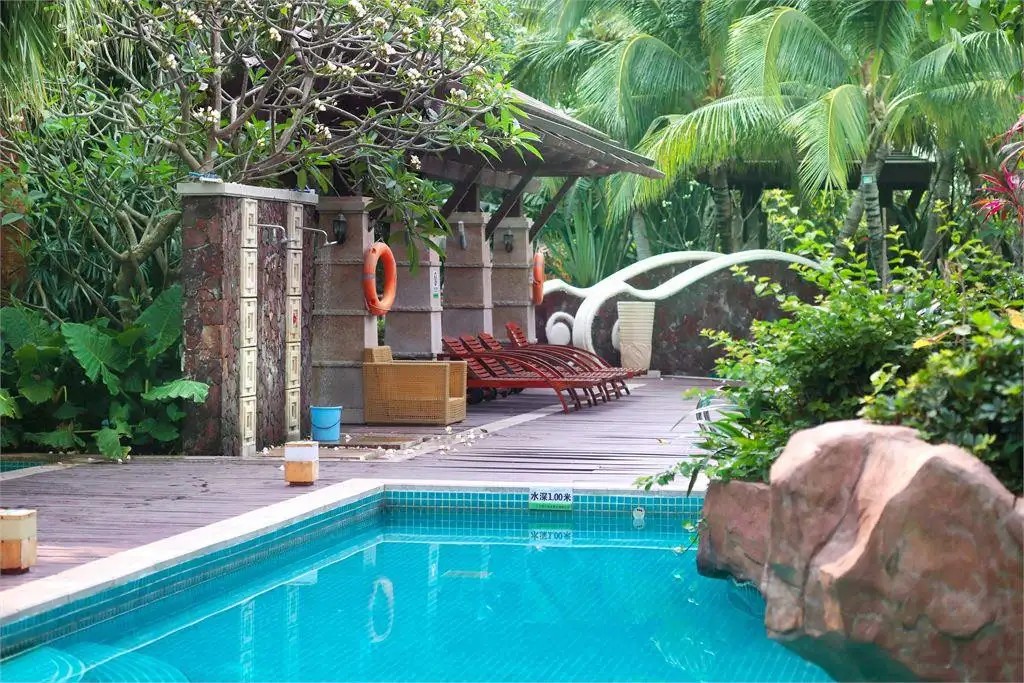 CARE HOTEL SUNSHINE COLLECTION