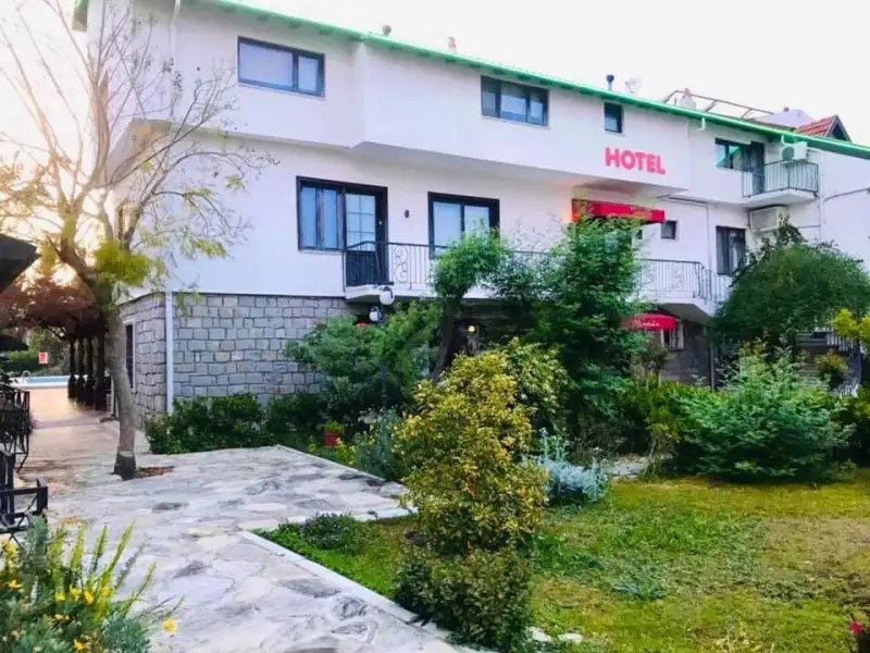 AKKENT GARDEN HOTEL