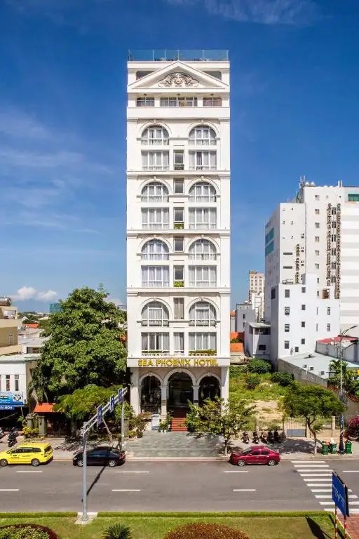 SEA PHOENIX HOTEL