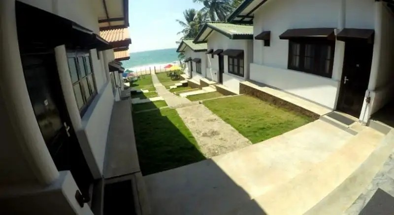 RAMON BEACH RESORT