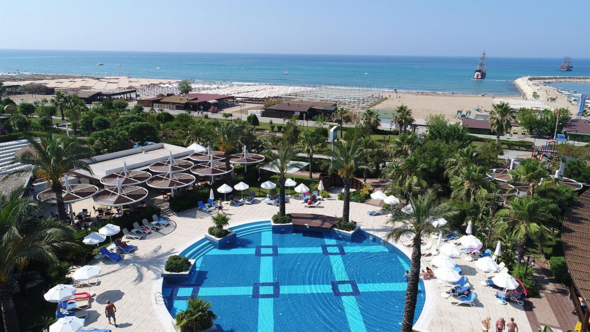 SUNIS EVREN BEACH RESORT & SPA
