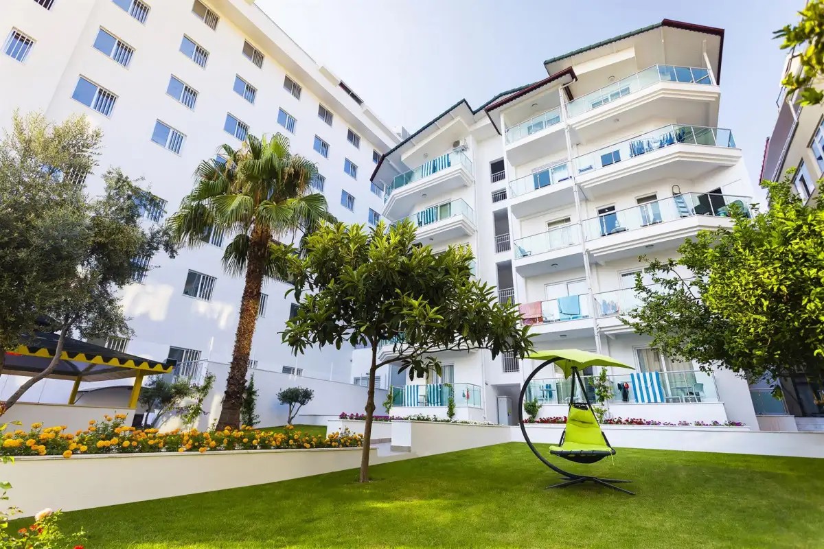 SIDE SU HOTEL ADULTS ONLY 16+