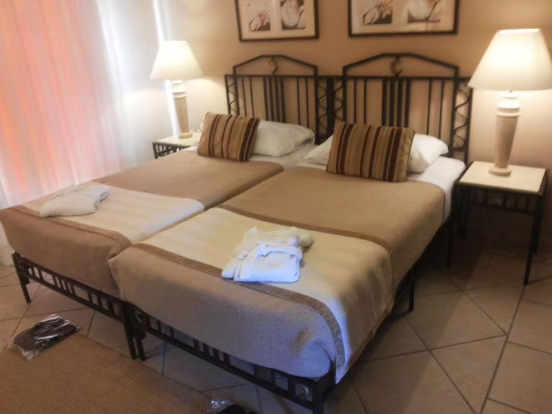 JAZ NEO IVORY (EX. SOLYMAR IVORY SUITES)