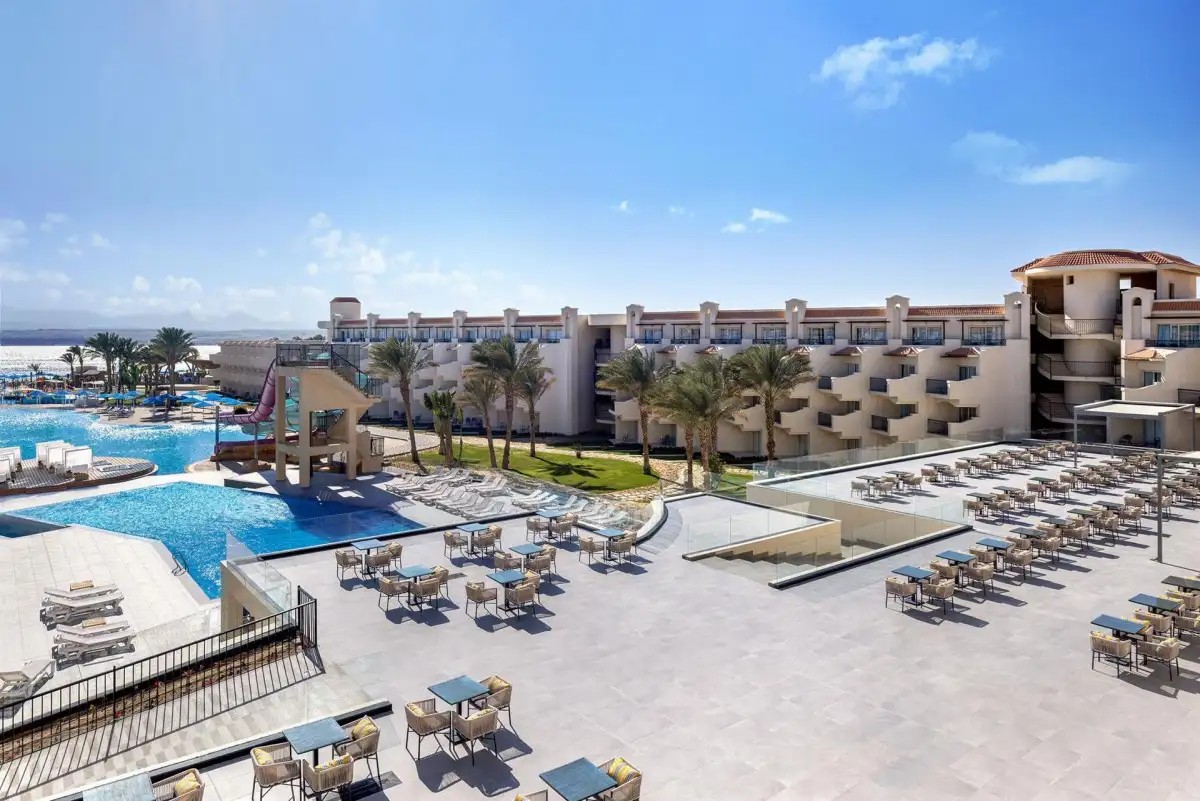 THE V LUXURY RESORT