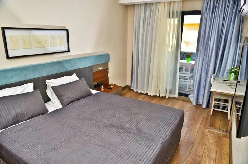 SPIL SUITES