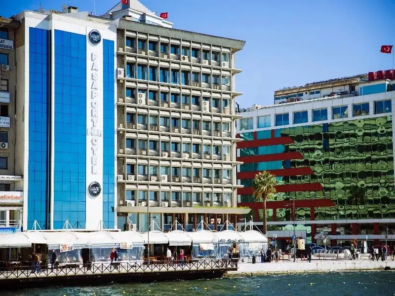 PASAPORT PIER HOTEL