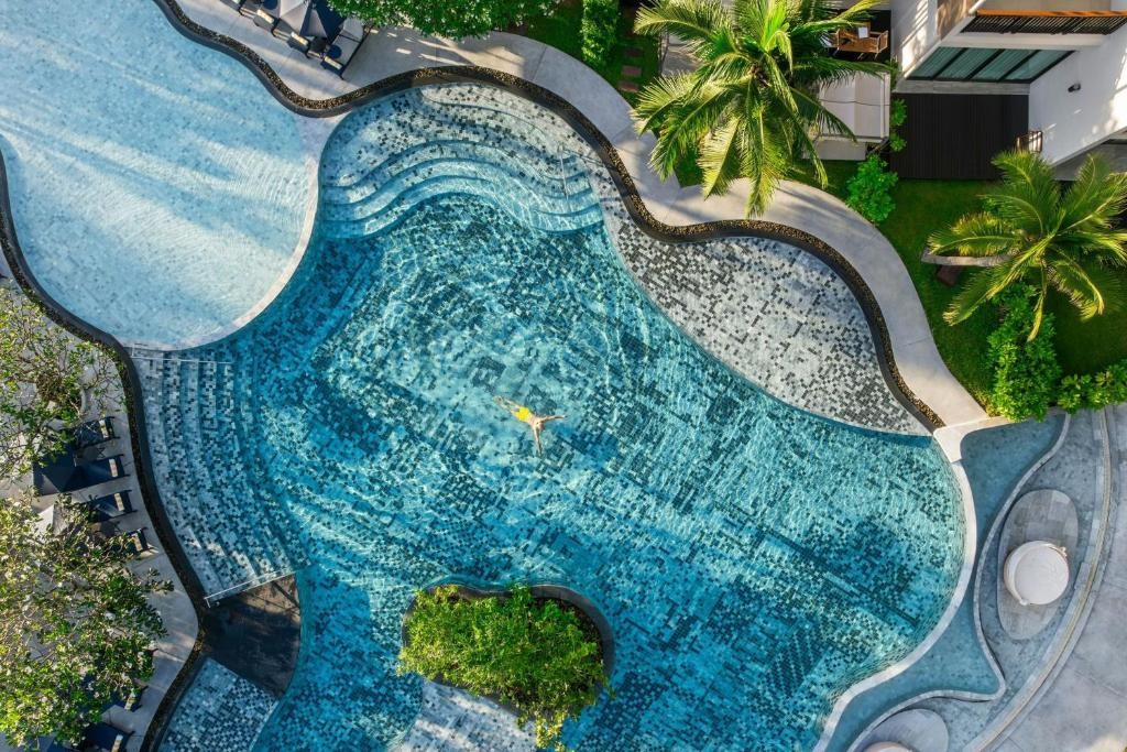 LE MERIDIEN PHUKET MAI KHAO BEACH RESORT
