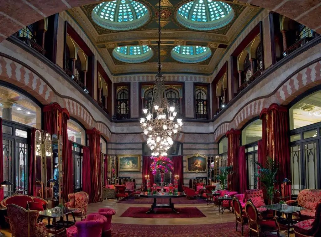 PERA PALACE