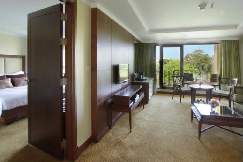 one bedroom suite