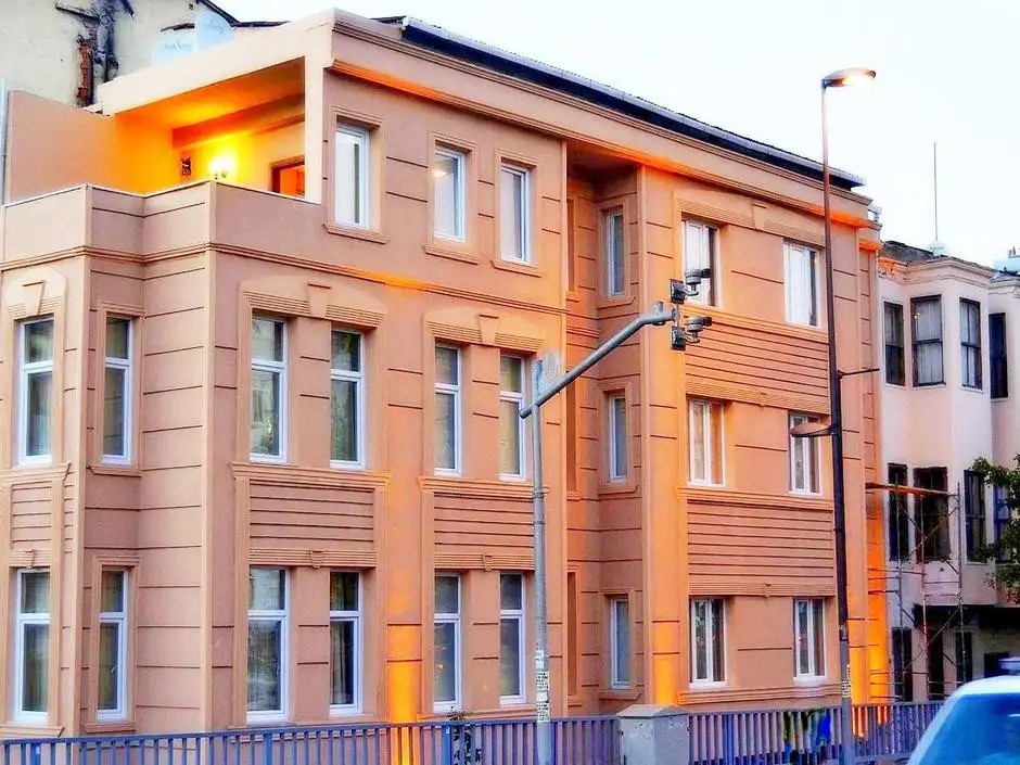 FIDE HOTEL