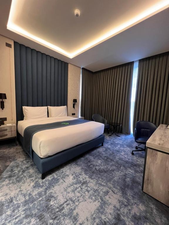 WYNDHAM GARDEN BAKU