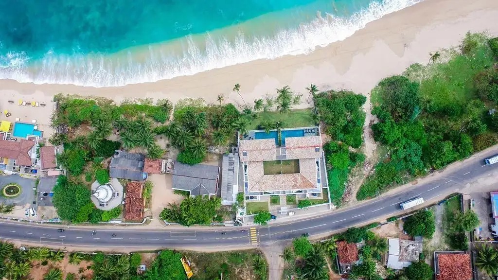 UBUNTU BEACH VILLA