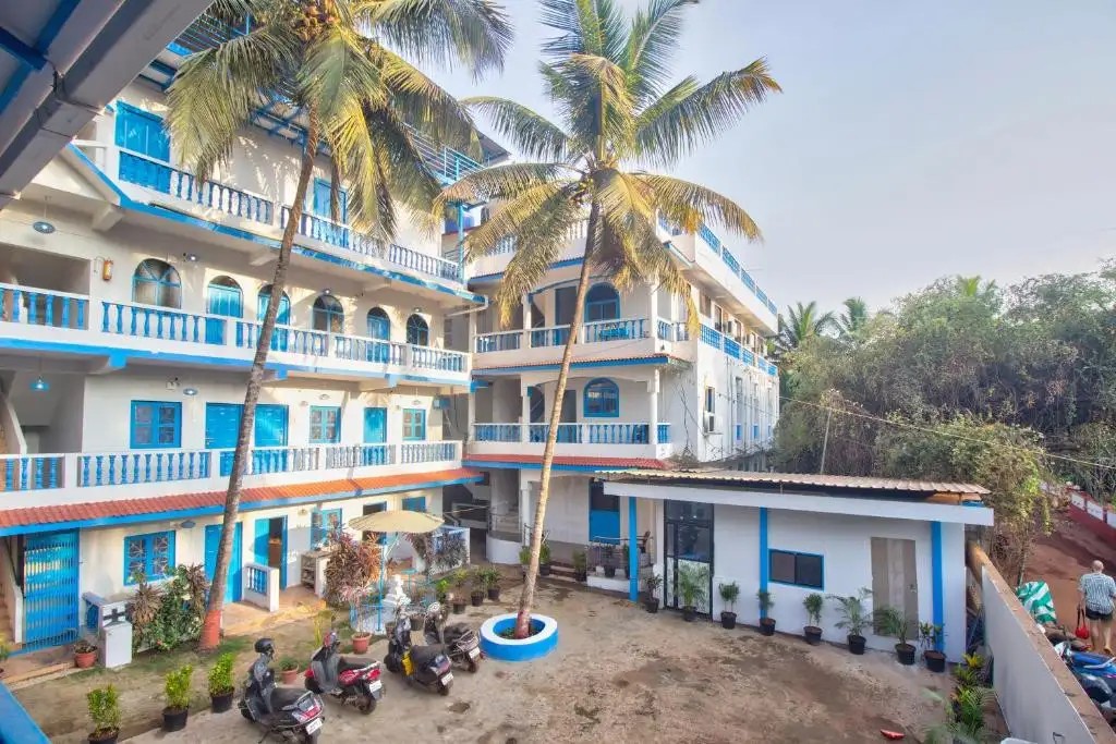 TANTRA BEACH RESORT (EX. MANDREM RETREAT BEACH RESORT)