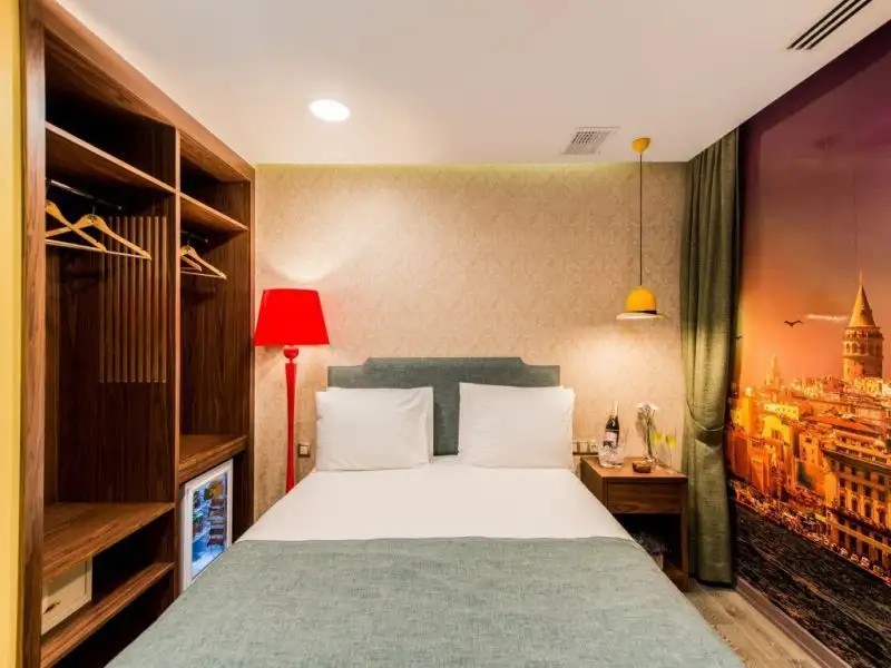 SOMETIMES HOTEL
