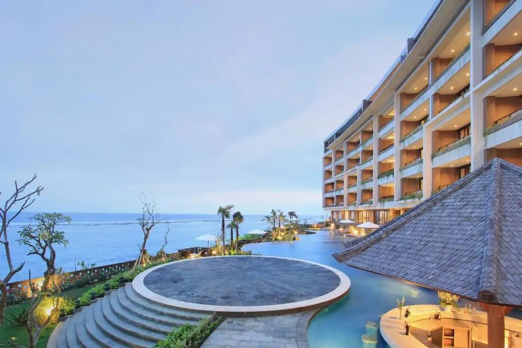 ULU SEGARA LUXURY SUITES & VILLAS (EX. SAWANGAN SUITES AND VILLAS)
