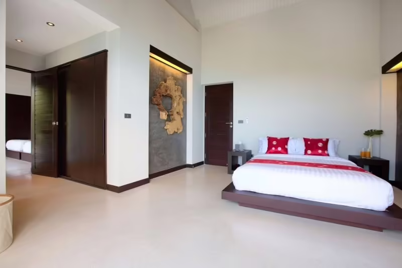 VILLA MOONSHADOW